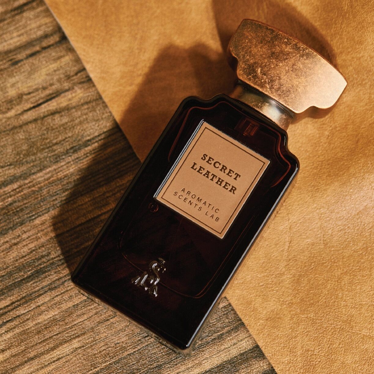 secret leather aromatic scents lab