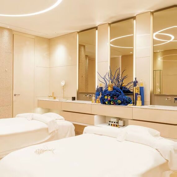 Guerlain spas inside 
