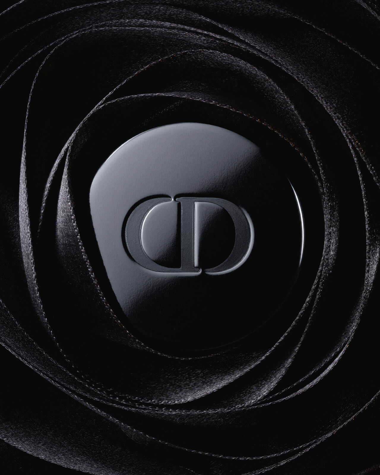 DIOR Esprits de Parfum: Gris Dior Esprit De Parfum, Ambre Nuit Esprit De Parfum, Oud Ispahan Esprit De Parfum, Lucky Esprit De Parfum, and Rouge Trafalgar Esprit De Parfum