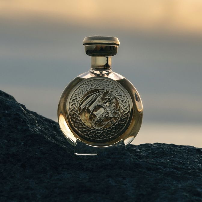 Boadicea The Victorious的新香水：DRAGON 小众香水