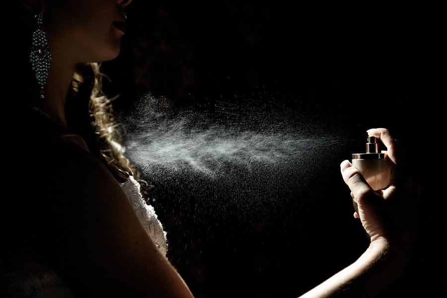 Perfume spray