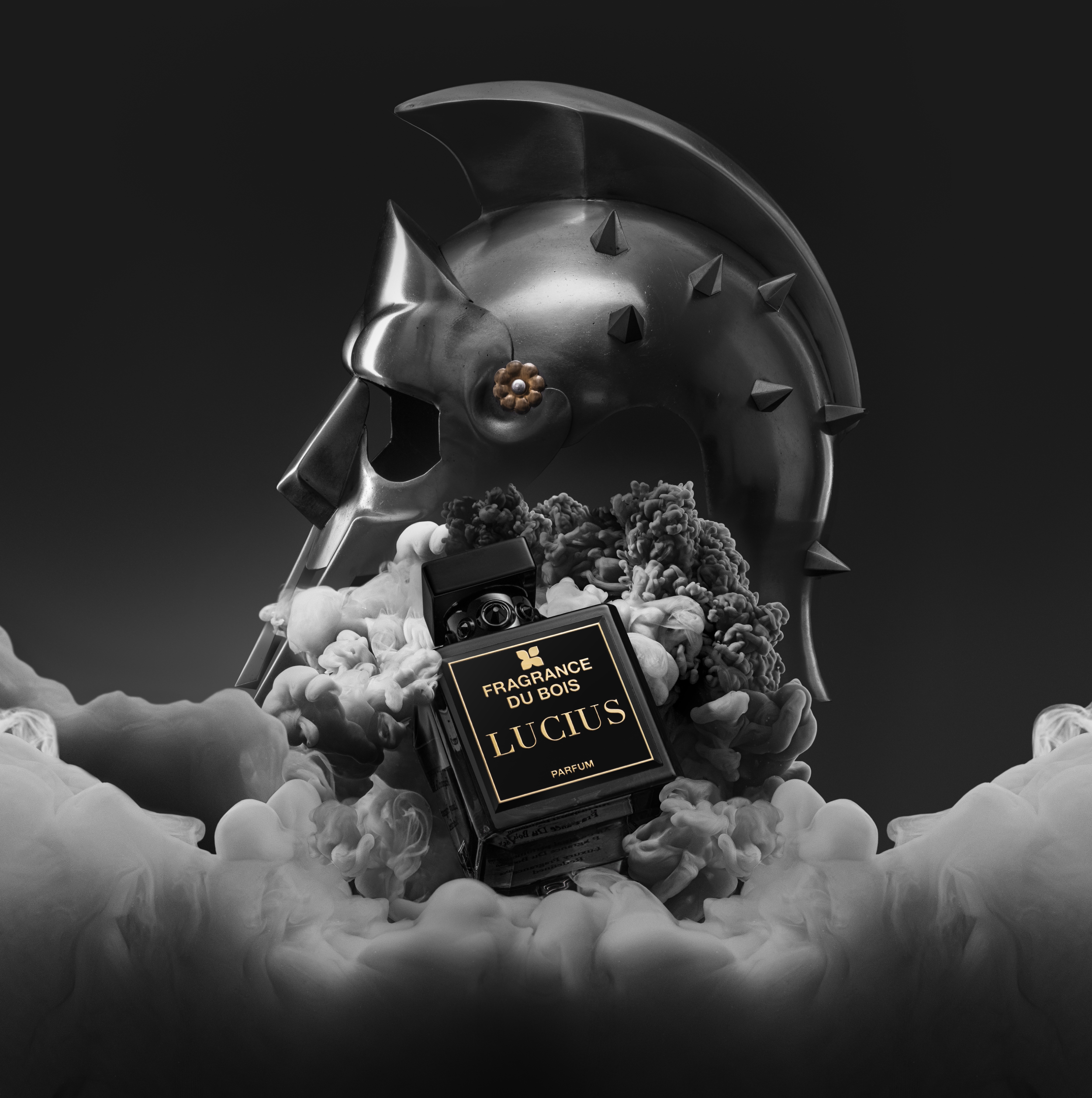 Lucius od Fragrance du Bois: jantarově dřevitá, bez omluv