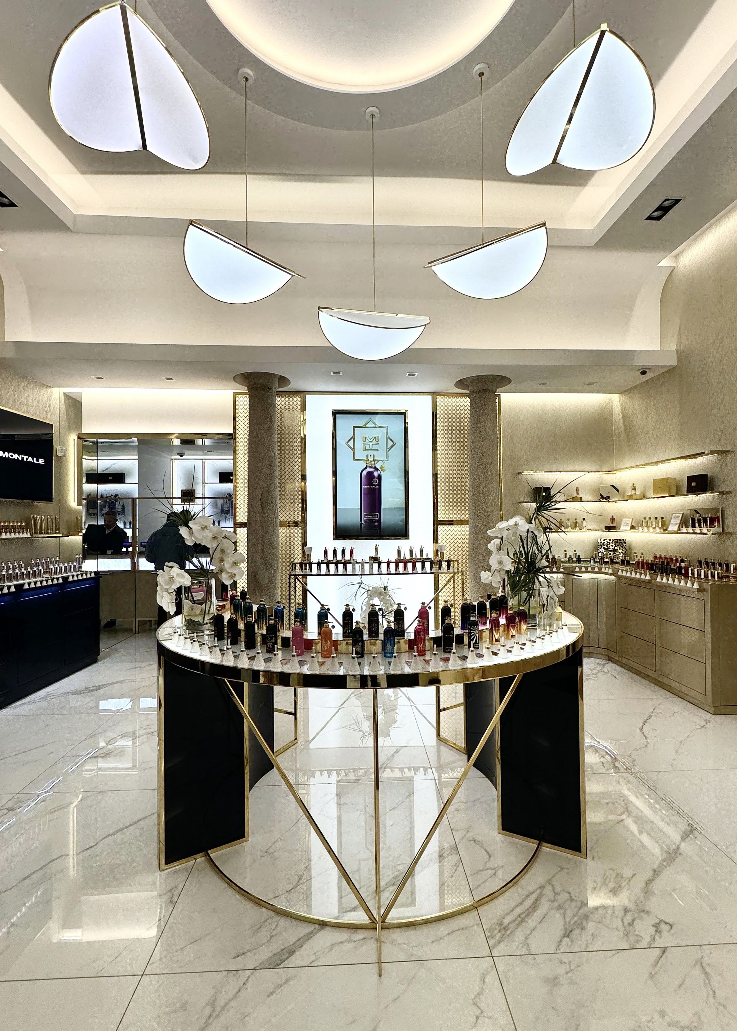 montal store milan, italy