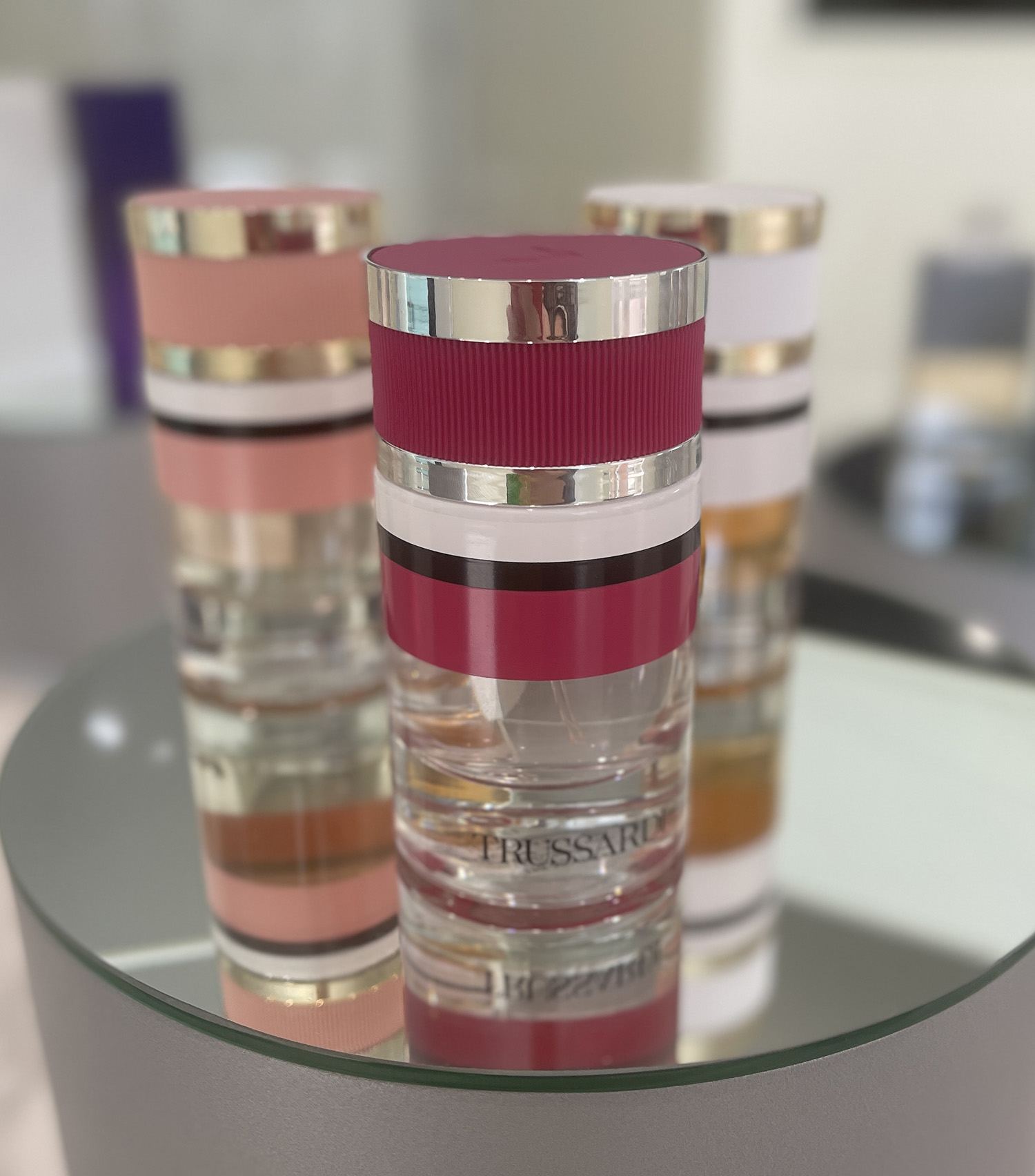 TRUSSARDI RUBY RED