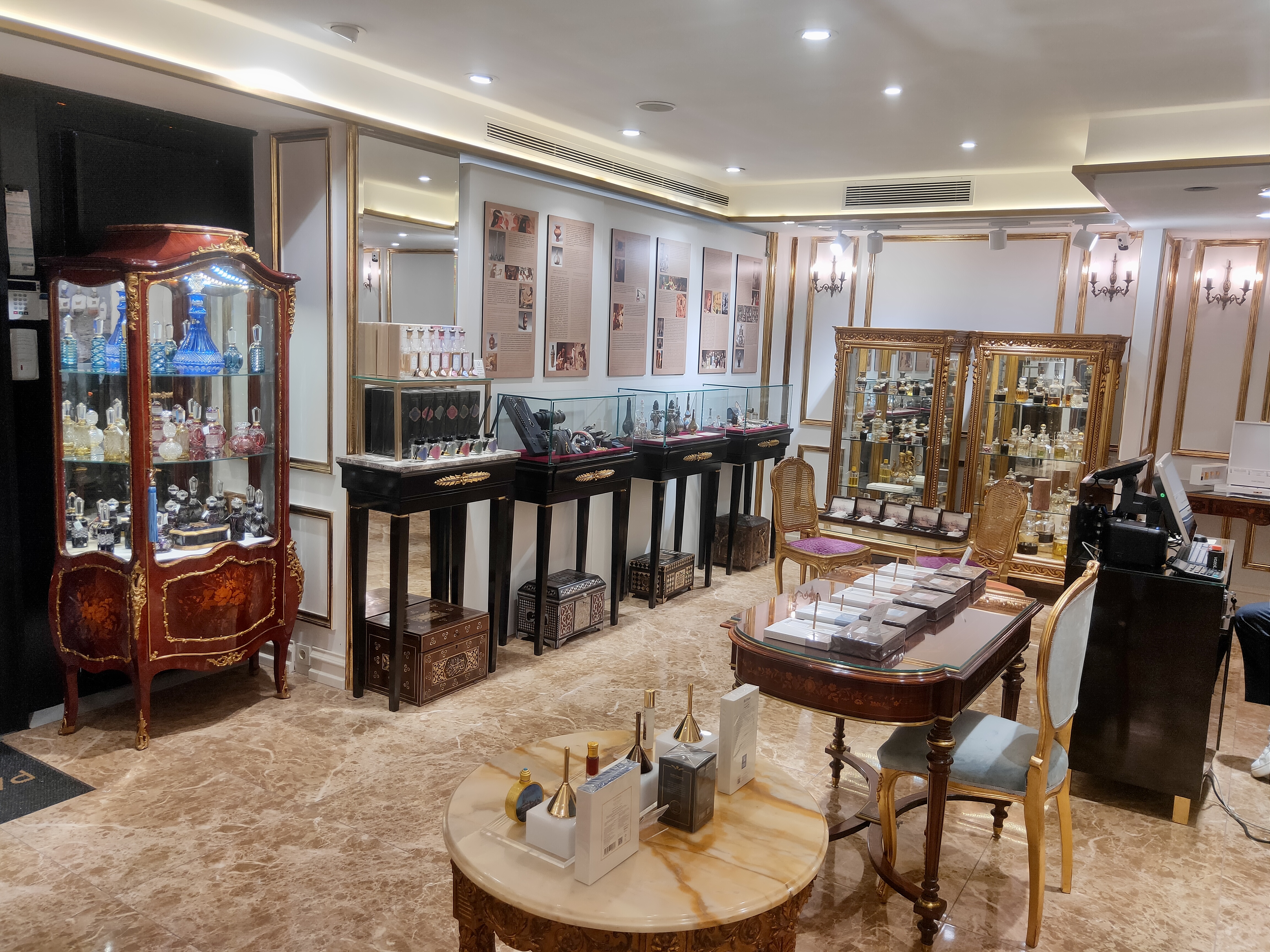 PARFUMANE'S boutique in Nisantasi