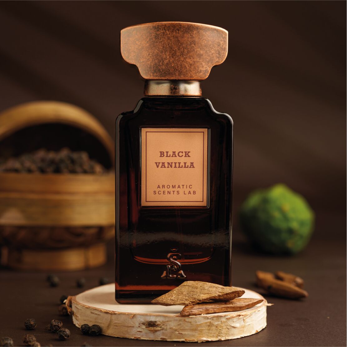 black vanilla aromatic scents lab
