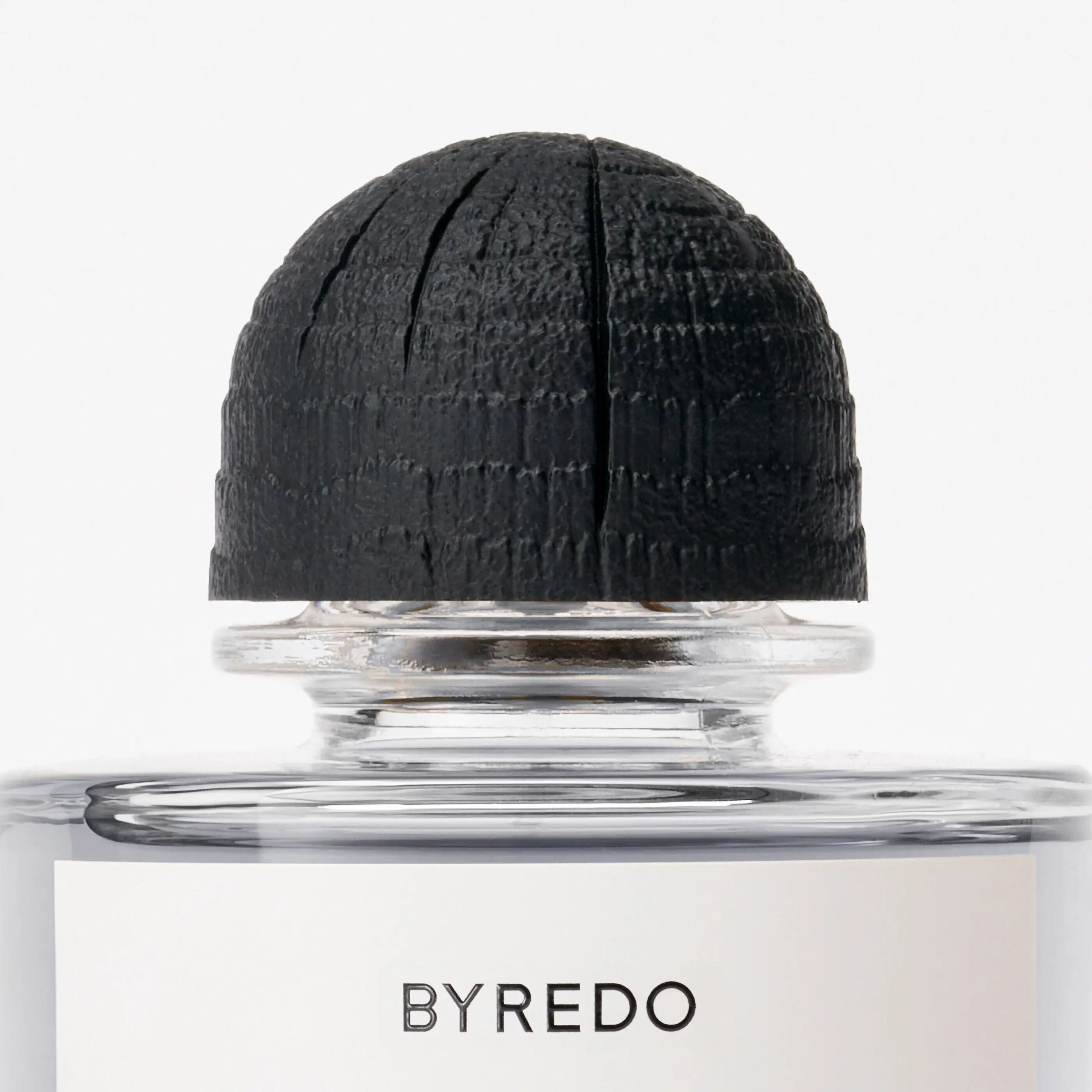 Byredo представили Bal d’Afrique и Rose of No Man’s Land в концентрации Absolu