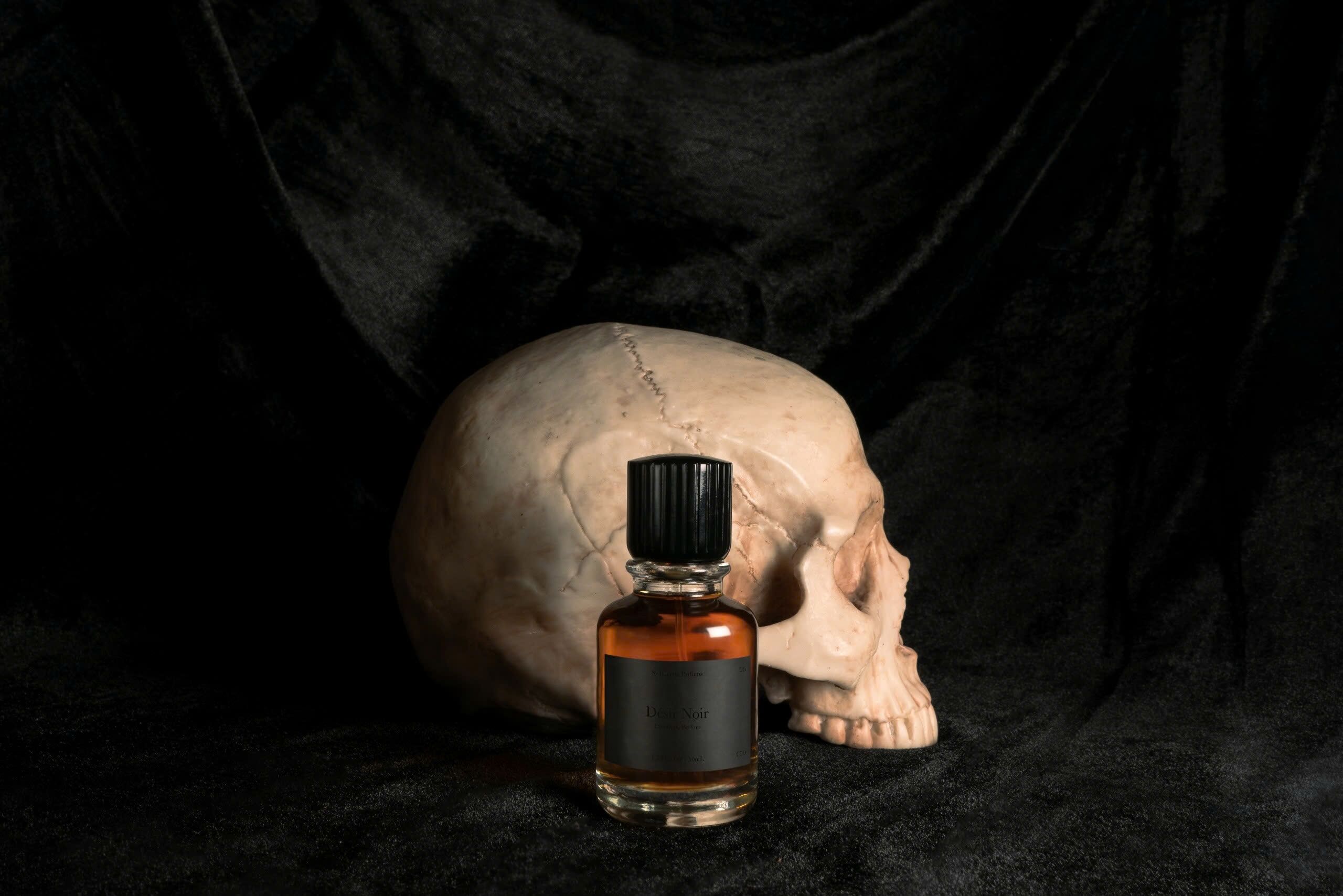 desir noir sylhouette