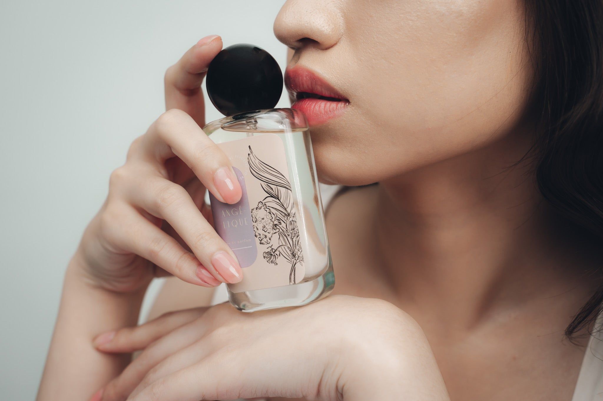 Indonesian niche perfume brand Etre's new perfume Angelique