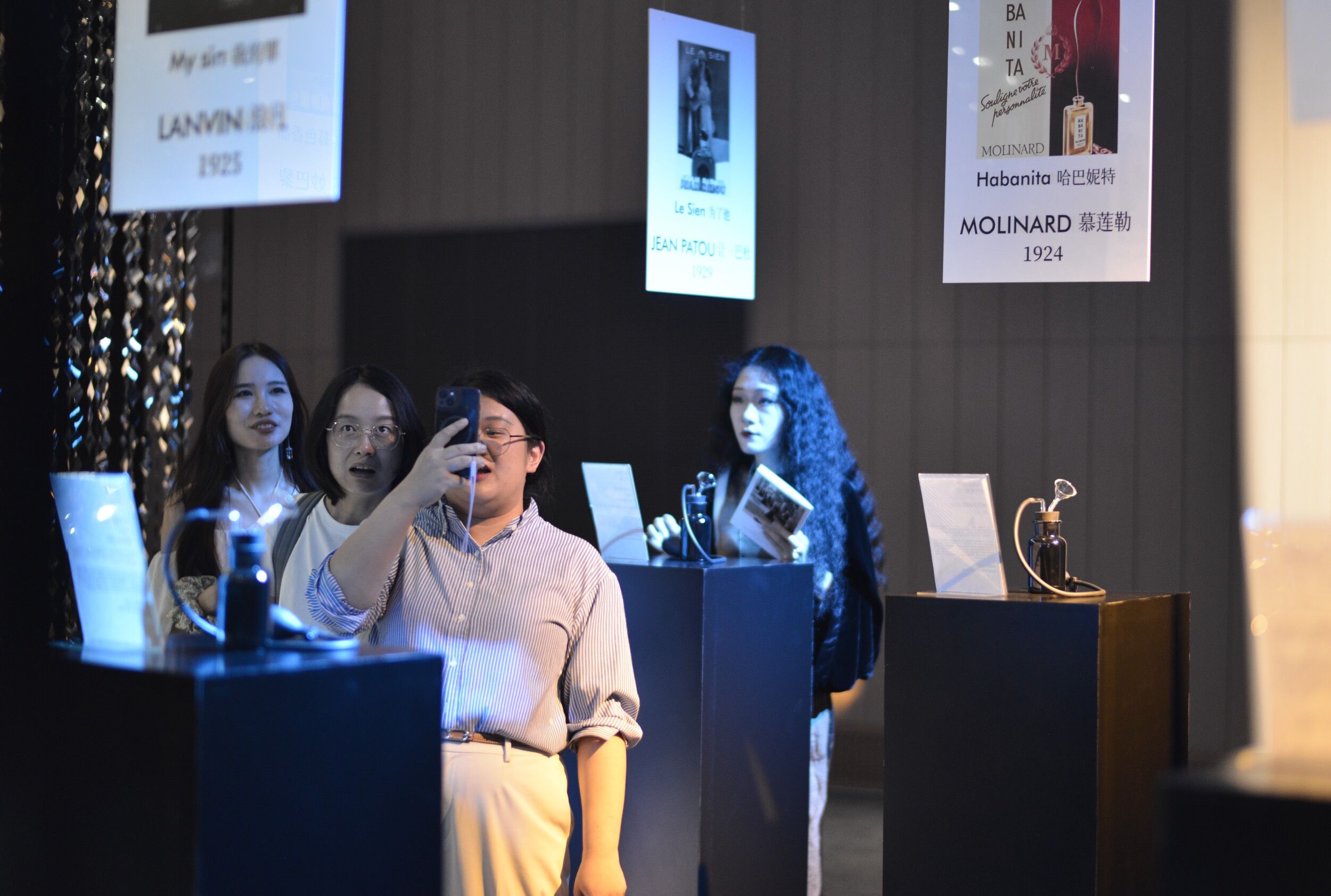 Poznámky Šanghaj 2025: Parfémová odysea z Osmothèque