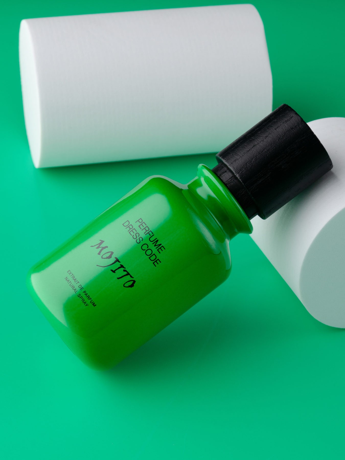 mojito perfume dress code