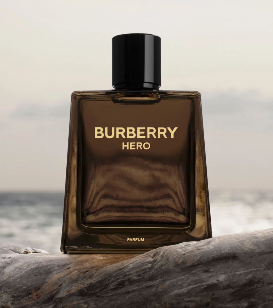 Hero Parfum Cedar Taken Out of the Pickle Jar Then Grilled With Vanilla Fragrance Reviews