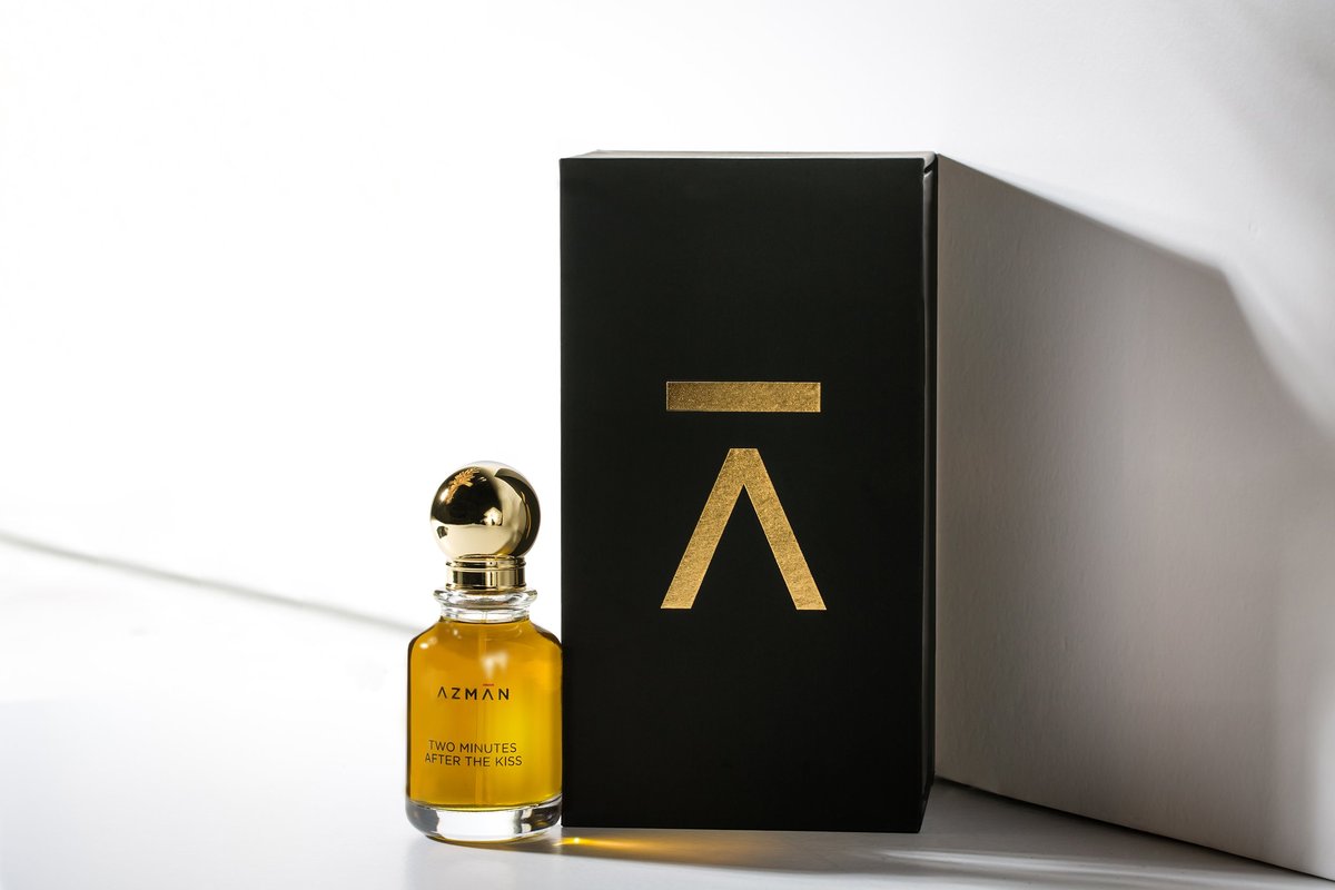 Two Minutes After The Kiss Azman S Debut Fragrance Fragrance Reviews