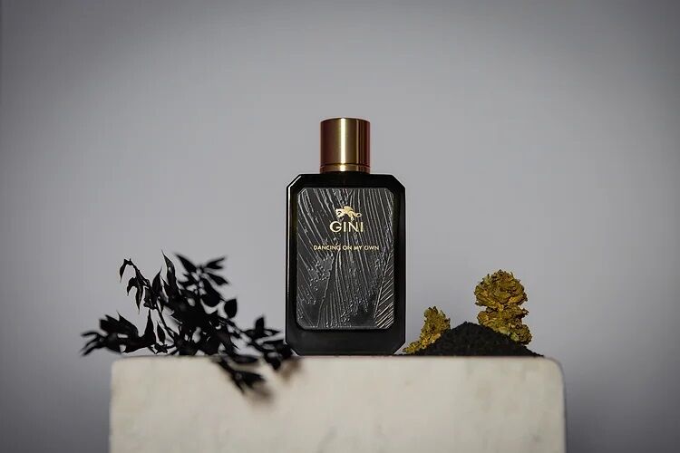 Dancing on my own gini parfum