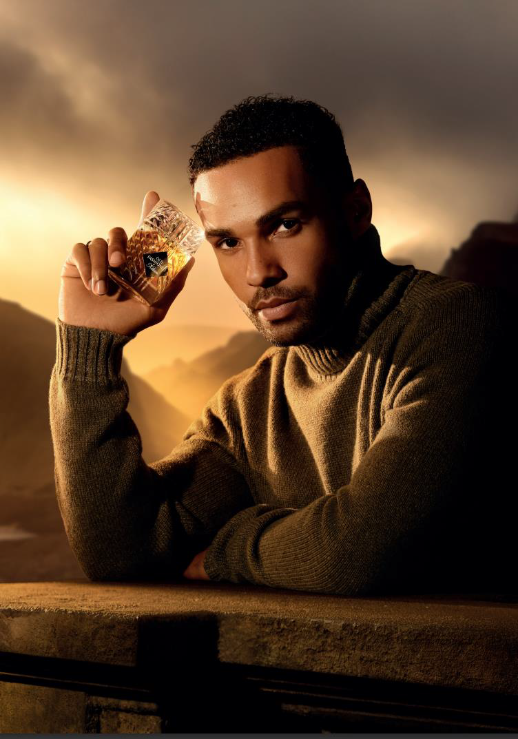 The face of the advertising campaign is British actor Lucien Laviscount.