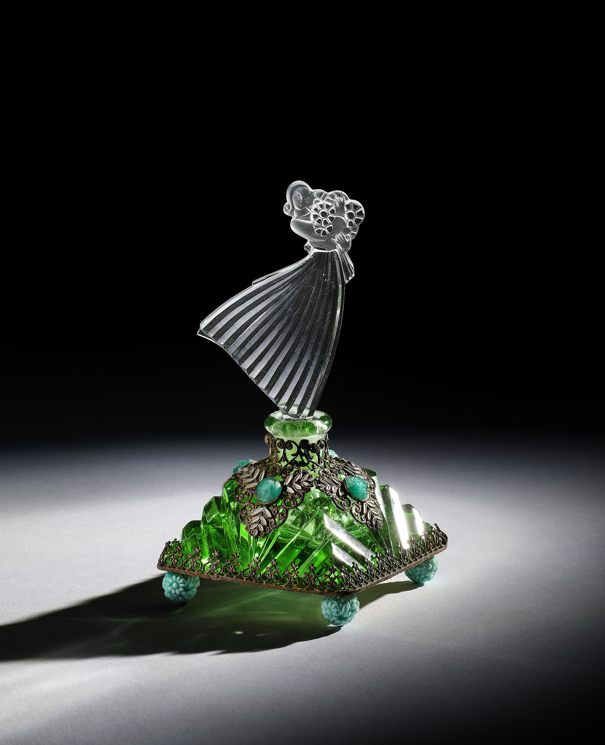 Sajor: La Victoire Doree perfume, 1928.