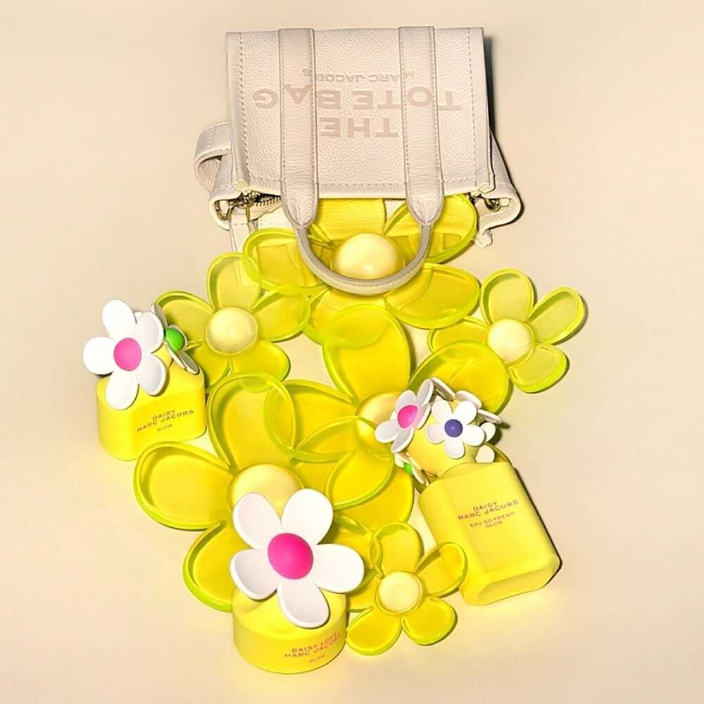 marc jacobs daisy glow