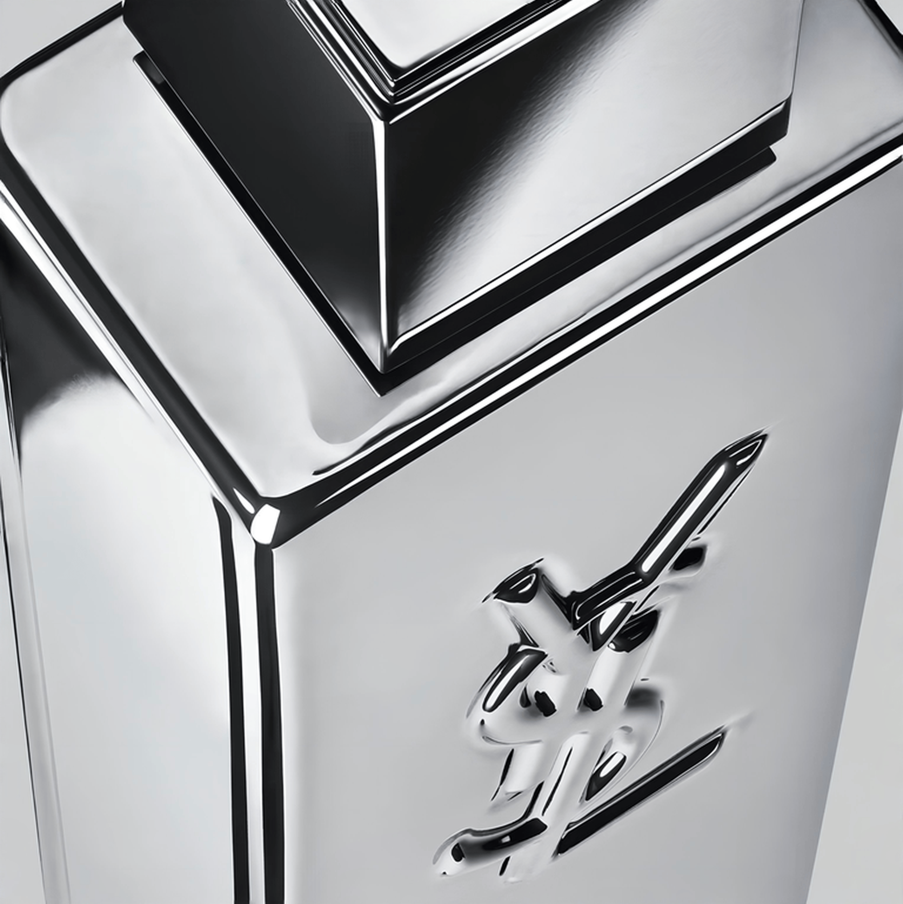 YSL MYSLF L'Absolu bottle ad image