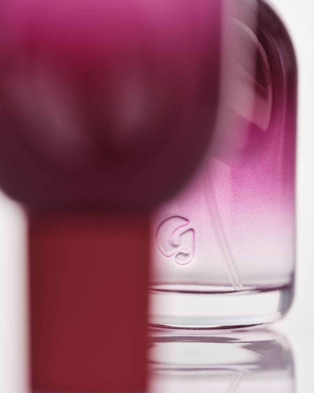 Glossier 香水 2本セット 赤 Glossier推出两款新香水：You Rêve和You Doux ~ 新香水