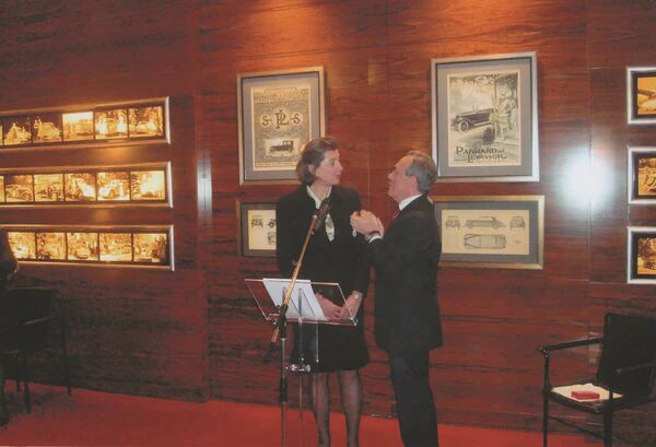 Paricia de Nicolai knighted in Legion d' Honneur