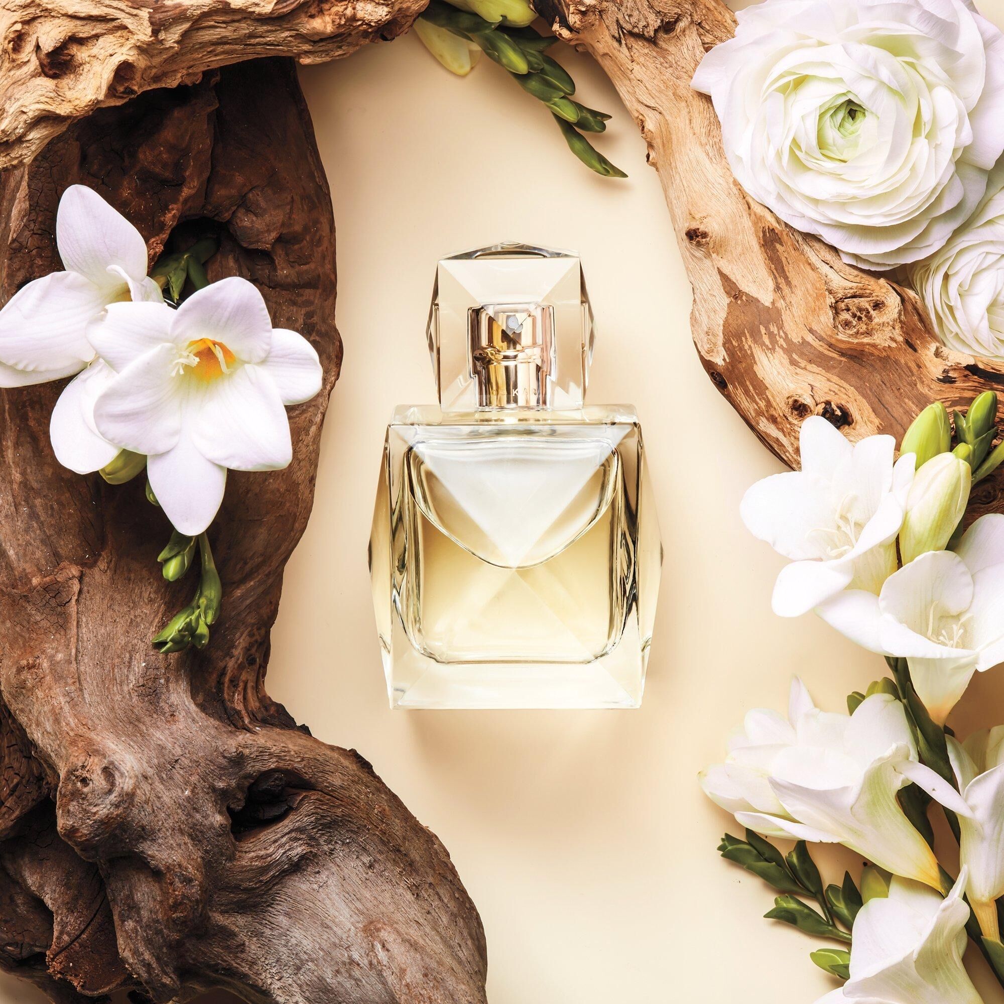 XO Khloé Khloé Kardashian