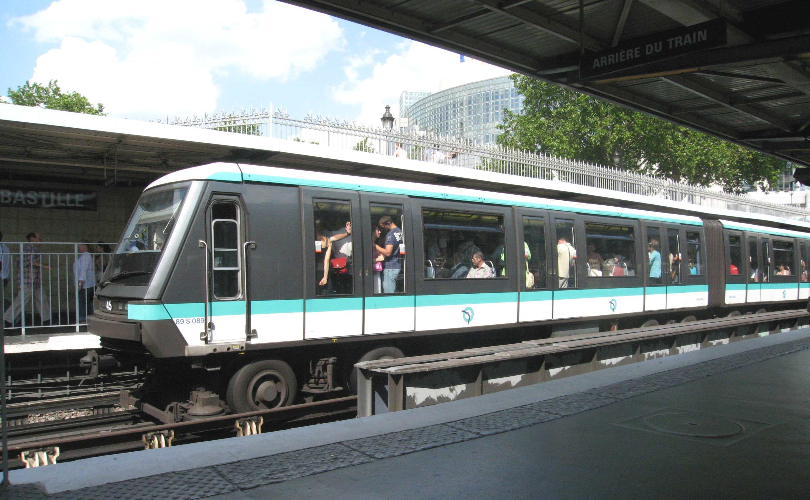Paris metro