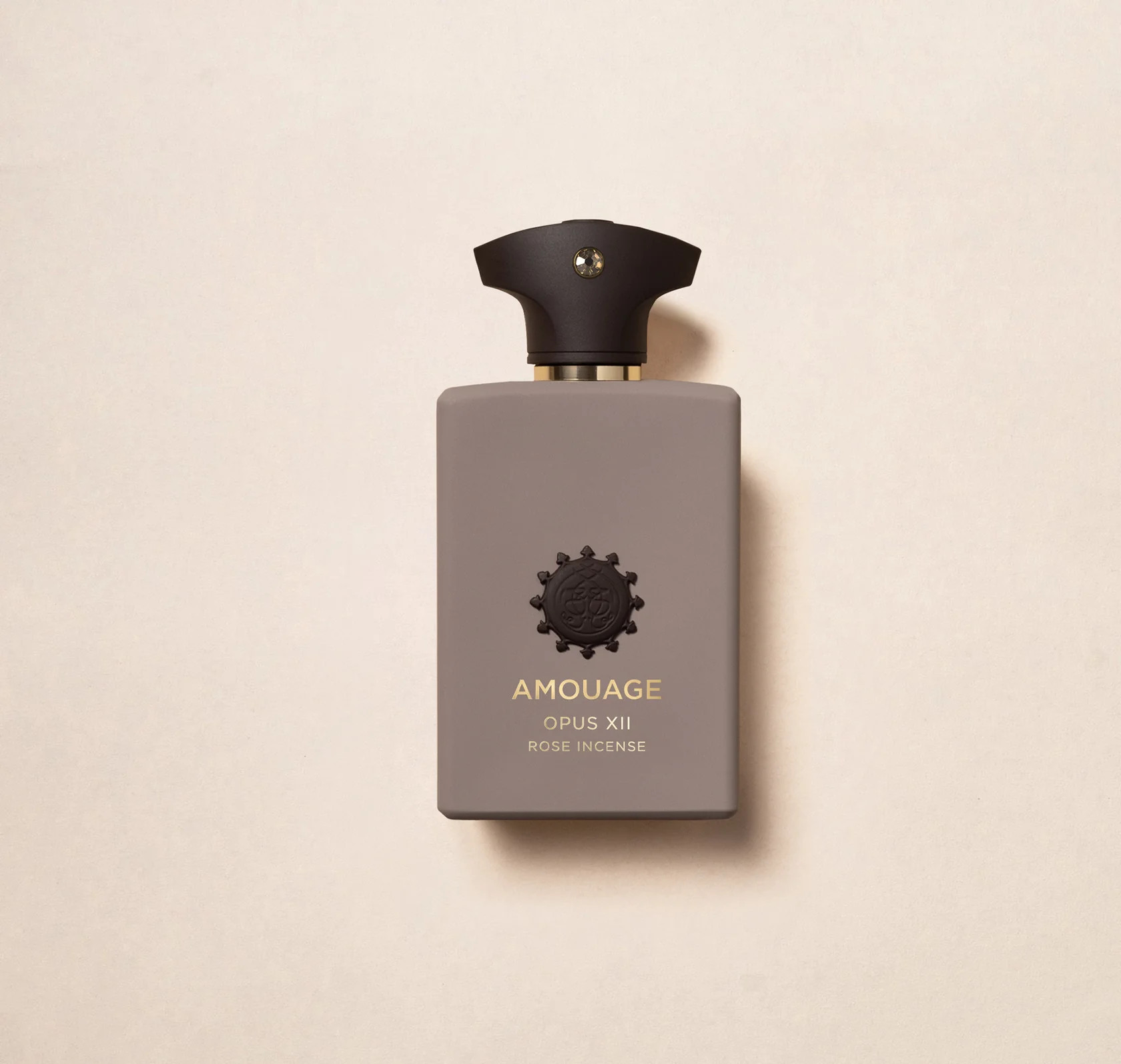 Fashion and Three Roses from Amouage Fragrance Reviews