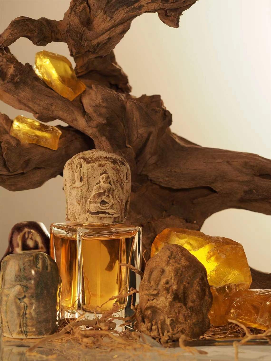 Dunhuang 敦煌 Le Goût De Peau 肌肤之味 perfume for women and men