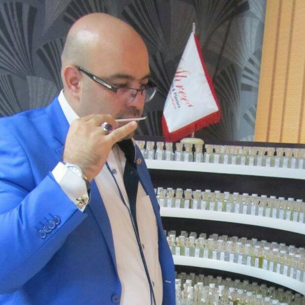 Hossein Hosseni Ekhtiarabaadi