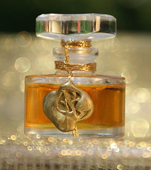 Peche noir En Voyage Perfumes pour femme