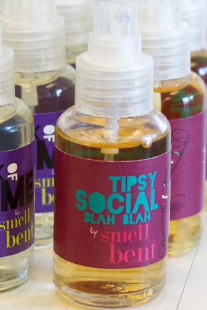 Tipsy Social Blah Blah Smell Bent für Frauen und Männer