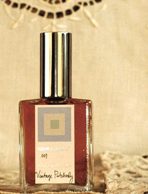 Vintage Patchouly DSH Perfumes pour homme et femme