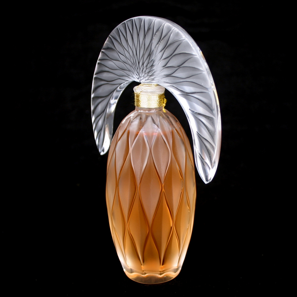 Commedia Lalique perfume - a fragrance for women 2007