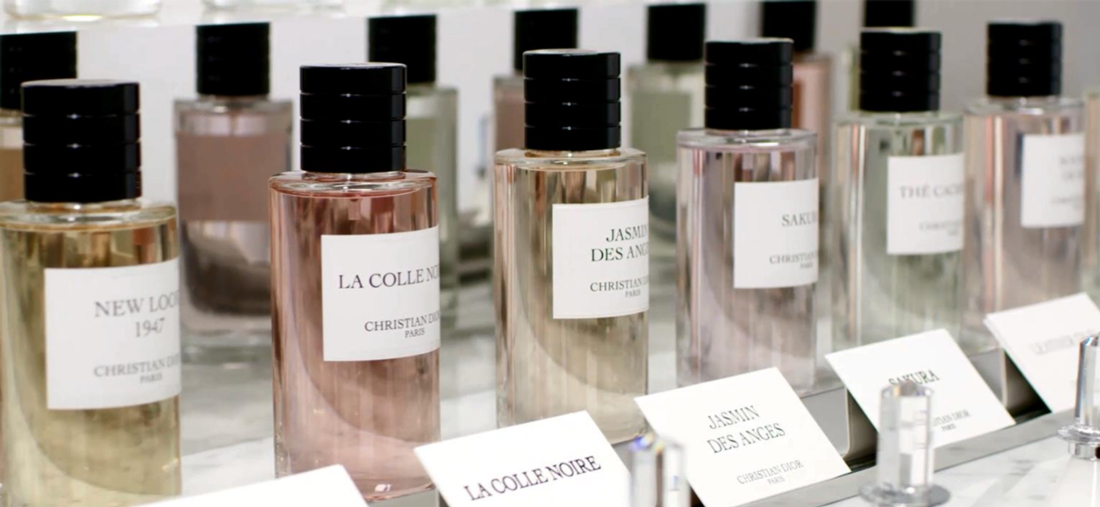 La colle noire christian dior описание