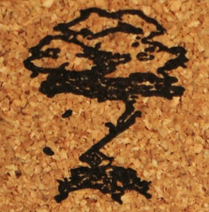 Altern Essence Perfume Logo