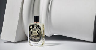 Roos & Roos تستكشف موضوع الفاكهة المحرمة مع عطرها Les Larmes de Tirésias