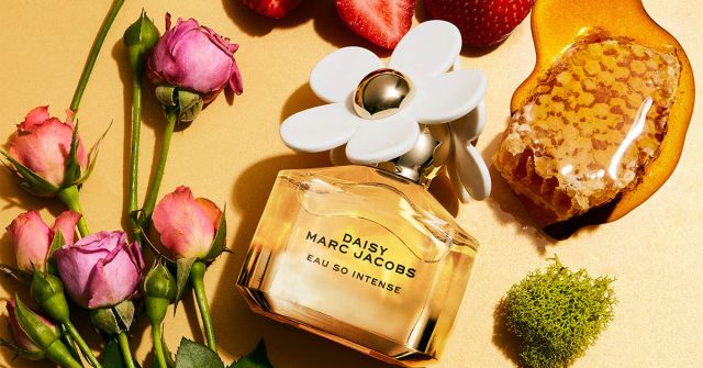 Daisy Eau So Intense Marc Jacobs 香水- 一款2021年女用香水