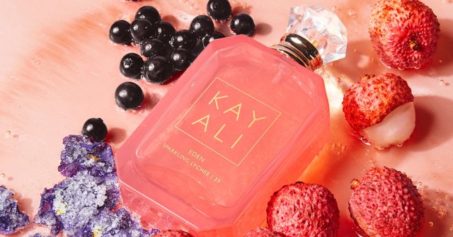 Lovefest Burning Cherry | 48 Eau de Parfum Kayali Fragrances 香水