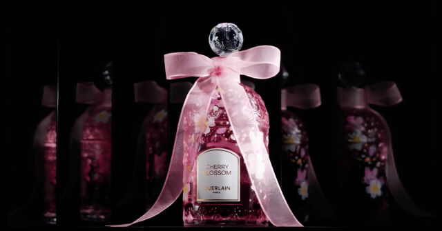 Cherry Blossom Guerlain 香水- 一款2011年女用香水
