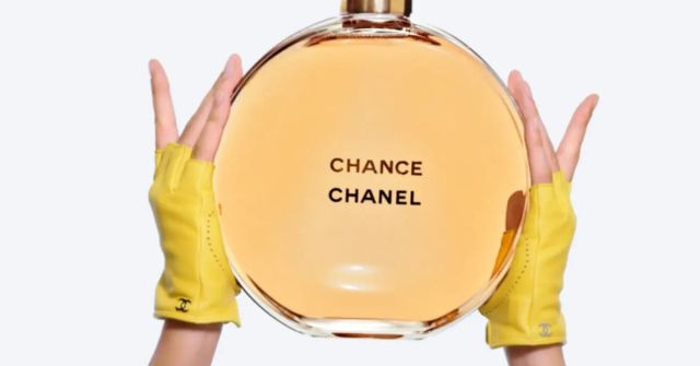 Chanel Chance EDP: Vůně květinářského salonu vážená na vahách