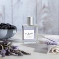 Clean slaví jaro novou parfémovanou vodou Spring Breeze