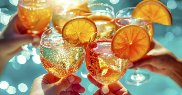 KOKTEJLY: Na zdraví létu