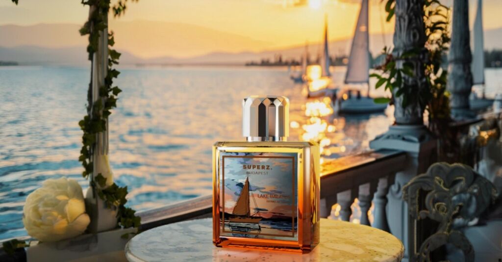 LAKE BALATON Superz. Budapest: Baccarat smíchaný s Aperol Spritz 