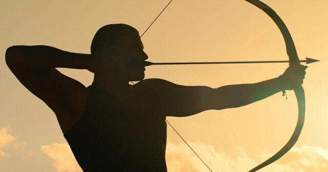 Channing Tatum a Versace představují Eros Energy