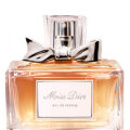 Miss Dior Le Parfum (2012): Jeden z mnoha ztracených záznamů v mytologii Miss Dior