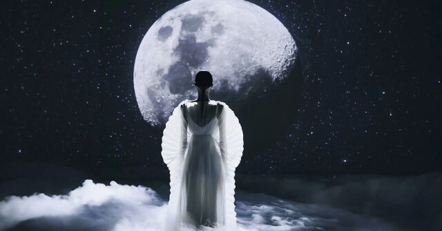 Les Liquides Imaginaires LUNATIQUE