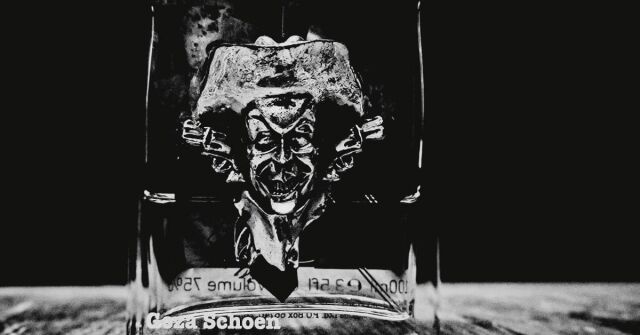 Renegades Geza: Sirnatý výluh z akumulátorové kyseliny a korodující mědi