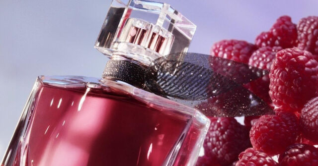 Nová La Vie est Belle L'Elixir od Lancôme: Růže místo kosatců