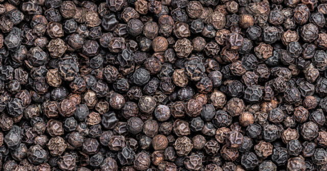 Pepře: Černý a další