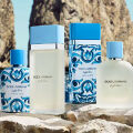 25 let DOLCE&GABBANA Light Blue: Light Blue Duo a Light Blue Capri In Love